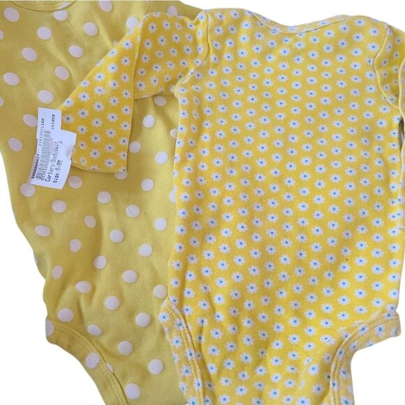 CARTER'S Onesies Set Of Two Daffodil Yellow Polka Dot and Floral Sz 6 Mos - Picture 11 of 12